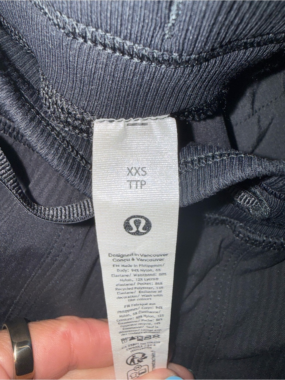 lululemon athletica Black Cargo Jogger Pants - Picture 3 of 4